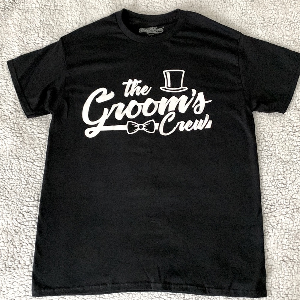 NEW The Groom’s Crew wedding gift bachelor party black tshirt size medium.